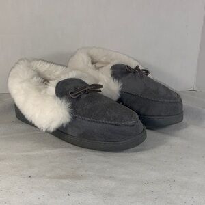 Merence Gray Faux Suede Slip-On Slippers with White Fur
